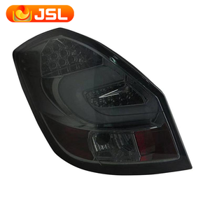Feux Arrières Style Diode à Émission Complète Version Fumé Modifiée pour Skoda <span class=keywords><strong>Fabia</strong></span> 2008-<span class=keywords><strong>2014</strong></span>, Dispositif de Signalisation Automobile - Product Image 2