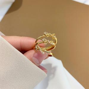 Anillo de Plata de Ley S925 con Microincrustaciones de Lazo de Mariposa para Mujer, Anillos Finos de Lujo de Alta Gama con Índice Dorado - Product Image 1