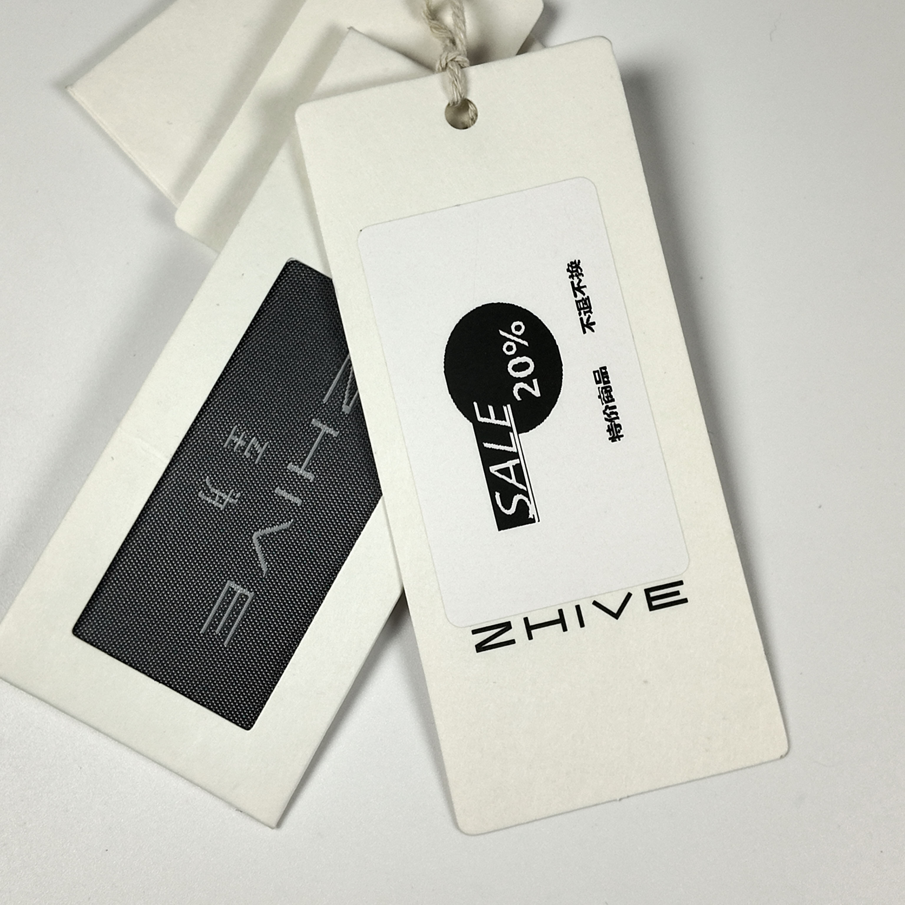 Customizable Eco-Friendly Luxury Stylish Simple Paper Punched Clothing Tags For Garment Shoes Bags Home Textiles Mattresses