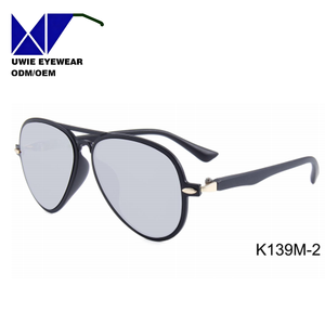 Gafas de Sol Aviador Personalizadas OEM de PC y Metal, Talla 50-18-135, Antideslumbrantes, UV400, para Niños y Adolescentes, Diseño Interno - Product Image 4