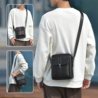 Tas Selempang Pria Bisnis Logo Dapat Disesuaikan, Kapasitas Besar, Tahan Air, Tahan Aus, Tas Crossbody untuk Pria
