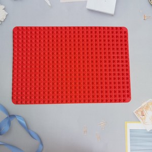 Rejilla de Silicona Antiadherente de Grado Alimenticio para Horno y Barbacoa, Herramienta de Cocina Versátil Resistente al Calor para Hornear y Repostería, Uso Doméstico - Product Image 3