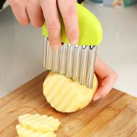 Affettatrice di patatine fritte in acciaio inossidabile insalata di patatine fritte rugosa taglio ondulato fette di patate tritate coltello Gadget conveniente