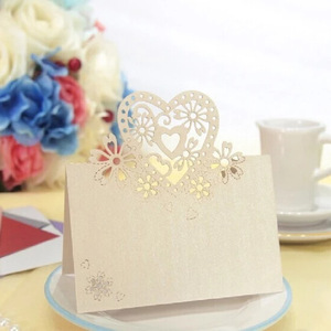 Tùy chỉnh tình yêu trái tim thiết kế đám cưới Bảng thẻ đầy màu sắc Laser Cut Place name <span class=keywords><strong>card</strong></span> được làm từ giấy bền - Product Image 3