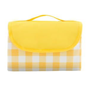 Tapis de pique-nique en tissu Oxford, rectangulaire, imperméable, antidérapant, couverture de camping en plein air, design à carreaux jaunes - Product Image 1