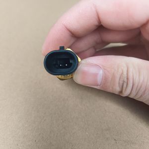 Foton Truck Motoren 4921744 4921745 4358810 4954905 Diesel Motor Watertemperatuursensor voor Isf 3.8 3.9 Motoronderdelen - Product Image 4