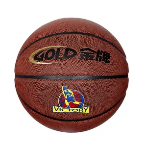 Cetakan kustom ukuran Logo 7 PU Promosi bola basket jalanan standar No.7