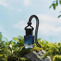 Diffuseur d'air de voiture en verre cristal aromathérapeutique naturel de luxe, à suspendre |   Diffuseur d'huiles essentielles personnalisé avec logo pour l'intérieur de la voiture