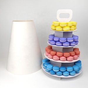 Support à cupcakes sur 4 étages personnalisé, support à macarons avec couvercle, <span class=keywords><strong>carton</strong></span> de qualité alimentaire, présentoir à dessert <span class=keywords><strong>en</strong></span> papier pour fête - Product Image 1