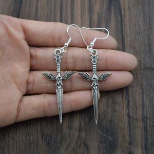 Boucles d'oreilles gothiques en forme de croix, d'épée, de poignard, de corbeau d'Odin, bijoux de guerrier <span class=keywords><strong>viking</strong></span> - Product Image 4