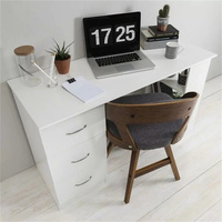 Escritorio de Computadora de 120 cm de Ancho con 3 Cajones y 3 Estantes de Exhibición, Gestión de Cables, MDF con Acabado de Madera para el Hogar, Dormitorio, Sala de Estar