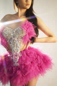 طقم مشد فقاعي تنورة من قطعتين فستان قصير لحفلة عيد الميلاد بتصميم سهرة للنساء بمنزل مباشر ملابس أداء - Product Image 3