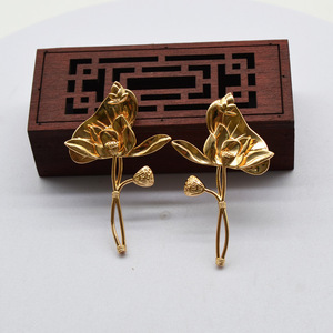 Horquilla con diseño de rama de loto, chapada en cobre, accesorio para el cabello con forma de flor, accesorio para boda - Product Image 2