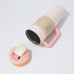 Gobelet isotherme à double paroi en acier inoxydable 40 oz avec logo personnalisé, poignée et couvercle Freesip pour les voyages - Product Image 4