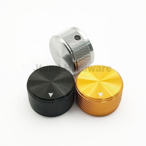 Boutons de commande <span class=keywords><strong>radio</strong></span> en aluminium argenté, forme flèche à lignes obliques, pour haut-parleur - Product Image 1