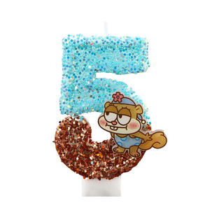 Bougie numérique OEM de haute qualité avec paillettes en forme de petite fleur d'écureuil pour la décoration de la maison, les fêtes, les mariages, les cadeaux d'anniversaire - Product Image 5