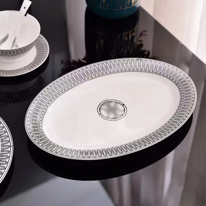 Best Selling 58pcs European Luxury Ceramic Dinner <b>Set</b> Customizable Gold Rim Flower Porcelain Bowls Plates <b>for</b> Hotels Restaurants - Product Image 4