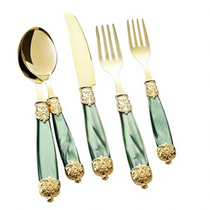 Ensemble de couverts de luxe plaqués or avec manches en résine verte, finition miroir, style occidental, kit 4 pièces, couteau, fourchette, cuillère - Product Image 1