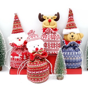 Sacchetti Regalo Natalizi Ecologici con Simpatico Personaggio Pupazzo <span class=keywords><strong>di</strong></span> Neve Decorazione Festiva per <span class=keywords><strong>la</strong></span> <span class=keywords><strong>Vigilia</strong></span> <span class=keywords><strong>di</strong></span> <span class=keywords><strong>Natale</strong></span> Sacchetti con Coulisse per Caramelle - Product Image 2