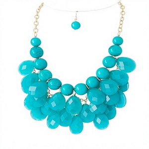 Collar Clásico de Resina Turquesa para Mujer, Cadena Chapada en Oro, con Cuentas, para Fiesta, Boda, Joyería de Moda, Accesorio de Moda - Product Image 1