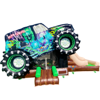 Château gonflable Monster Truck personnalisé avec toboggan Mad Dog, idéal pour les fêtes d'enfants, événements extérieurs et locations.