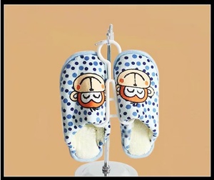 2025 Mới Bán Buôn Màu Đen Và Trắng Dép Đi Trong Nhà Nhựa Giày Móc Áo Hiển Thị Giày Móc Áo Cho Treo - Product Image 2