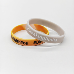 Pulsera de Silicona Personalizada de Color Sólido, Económica, Segura y de Alta Calidad, Venta al Por Mayor CCH - Product Image 5