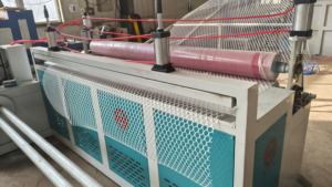 Máquina Automática de Geotextil de Un Solo Tornillo 3D 4D PE con Motor de 55kw para Aplicaciones de Láminas de Alambre y Cercas para Balcones y Ventanas - Product Image 6