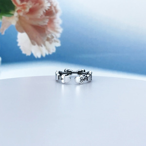 Mini anillo retro lindo Mickey para <span class=keywords><strong>amantes</strong></span> <span class=keywords><strong>y</strong></span> niños - Product Image 2