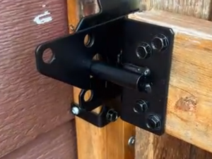 Sản xuất tại Trung Quốc hàng rào khóa cửa PVC/cột gỗ cài đặt Fastener phần cứng hàng rào Lưới Cửa Khóa - Product Image 6