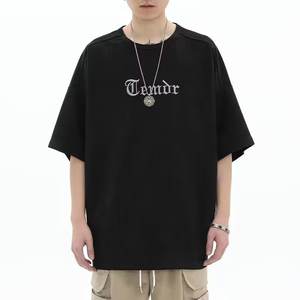 T-shirt da uomo in bianco dei pesi massimi nera alta qualità con grafica squadrata oversize T-shirt ricamate personalizzate per gli uomini - Product Image 3