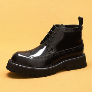 Botas de Alta Calidad para Hombre, Estilo Británico, de Cuero, con Cordones, Impermeables, Brillantes, con Suela Gruesa - Product Image 6