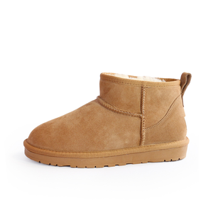 <span class=keywords><strong>Stivaletti</strong></span> da Neve Classici Ugg Fine Era 2025 alla Caviglia per Donna e Uomo in Pelle Scamosciata con Design Peloso Invernale - Product Image 3