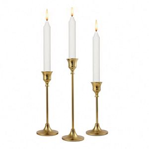Ensemble de 3 chandeliers européens en fer doré, hauts, rustiques, à bâtonnets coniques - Product Image 1