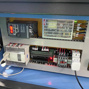 Macchina automatica per bottiglie di plastica MAX1.5L a prezzo più basso - Product Image 6