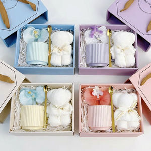 Set Regalo Promozionale con Tazza in Ceramica Personalizzata, Coperchio e Asciugamano <span class=keywords><strong>per</strong></span> Matrimoni, Compleanni, Ringraziamenti, <span class=keywords><strong>San</strong></span> <span class=keywords><strong>Valentino</strong></span> - Product Image 1