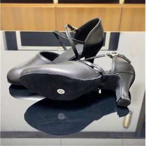 <span class=keywords><strong>Zapatos</strong></span> de Baile Latino para <span class=keywords><strong>Mujer</strong></span>, Suelas Suaves y Cómodas, <span class=keywords><strong>Zapatos</strong></span> de <span class=keywords><strong>Flamenco</strong></span> para Adultos, <span class=keywords><strong>Zapatos</strong></span> para Actuaciones en Interiores - Product Image 2