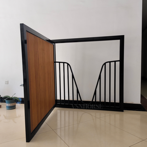 Zware schuurraam met vergrendelingssysteem voor veiliger paardenstallen en veeteeltgebouwen - Product Image 1