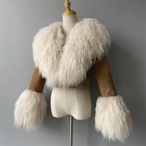 Giacca <span class=keywords><strong>di</strong></span> Lusso in Vera <span class=keywords><strong>Pelle</strong></span> <span class=keywords><strong>di</strong></span> Pecora Scamosciata da Donna, Corta e Morbida <span class=keywords><strong>con</strong></span> Grande Collo in <span class=keywords><strong>Pelliccia</strong></span> <span class=keywords><strong>di</strong></span> Agnello Mongolo, Cappotti Invernali Personalizzati - Product Image 2