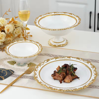 Service de Table en Céramique Royale de Luxe 16 Pièces Réutilisable avec Incrustation Dorée Assiettes en Porcelaine Style Classique Gaufré pour Usage Domestique Personnalisable