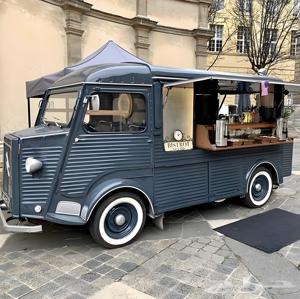 Camion de restauration mobile rétro bleu personnalisé avec station de boissons Mojito réfrigérées, comptoir à desserts pour festival de musique - Product Image 3