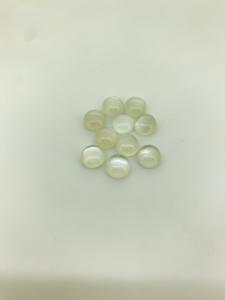 มูนสโตนสีขาวธรรมชาติ 8 มม. ขัดเงาแบบคาโบชอง เจียระไนคุณภาพ AAA รับรองโดยผู้ตรวจสอบอิสระ สำหรับทำเครื่องประดับเงินและทอง ขายส่ง - Product Image 5