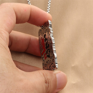 Collier avec pendentif en acier titane pour hommes, style rétro Punk, à porter au quotidien, design géométrique - Product Image 3