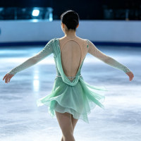 Robe de patinage artistique vert menthe avec strass, dos nu, manches longues, en maille, costume de compétition de patinage sur glace, personnalisé pour filles et femmes