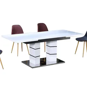 木餐桌椅子MDF高光餐桌椅组与高负载