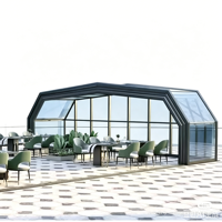 Maßgefertigte Einziehbare Aluminium-Poolüberdachung Wasserdichte Polycarbonat-Schwimmbadabdeckung Außen-Wintergarten für Villa und Hinterhof
