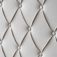 Cadre de lit luxueux et moderne en tissu velours capitonné avec rangement sous le lit et tête de lit capitonnée