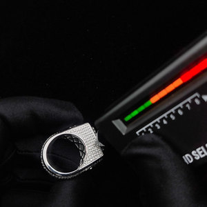 Anillo de Moissanita con Inicial de DJ Iced Out VVS, Anillo de Letra Musical Hip Hop Brillante, Plata de Ley 925, Pasa Prueba de Diamante, Certificado GRA - Product Image 2