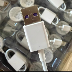 Cargador Original GT2pro <span class=keywords><strong>GT3</strong></span> Pro GT4, Base de Carga Rápida para <span class=keywords><strong>Huawei</strong></span> Watch 3/4 Pro Ultimate GT5, Cargador Inalámbrico de 18W Máx. CW03 - Product Image 3