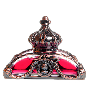 2023 Venta caliente al por mayor colección <span class=keywords><strong>de</strong></span> lujo en <span class=keywords><strong>forma</strong></span> <span class=keywords><strong>de</strong></span> coche <span class=keywords><strong>perfume</strong></span> <span class=keywords><strong>hombre</strong></span> y mujer fragancia botella <span class=keywords><strong>de</strong></span> <span class=keywords><strong>perfume</strong></span> <span class=keywords><strong>con</strong></span> tapa <span class=keywords><strong>de</strong></span> corona - Product Image 4
